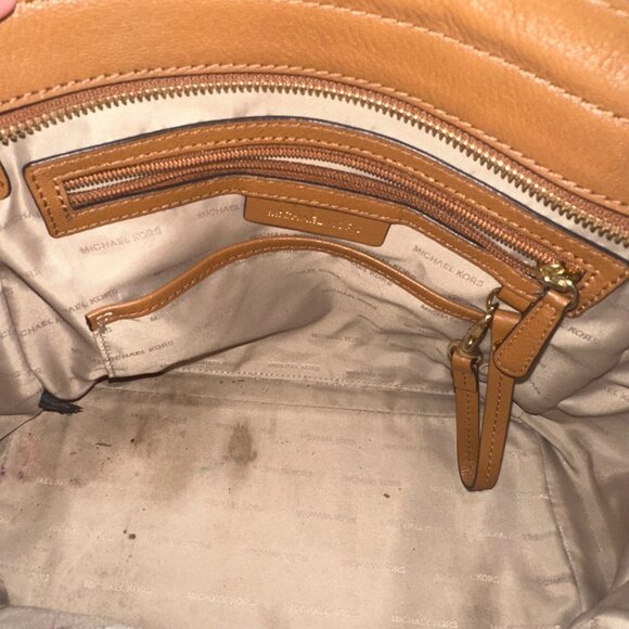 Michael Kors Hamilton Brown Leather Double Strap Shoulder Bag Gold‎ Hardware - Picture 9 of 9